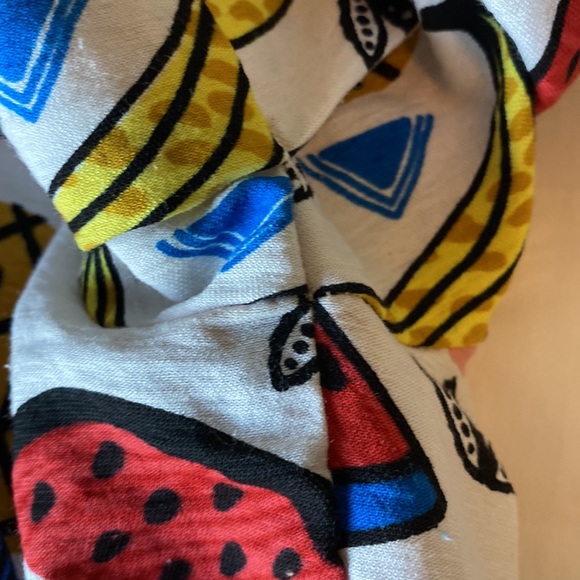 Small The Moon Tropical Cropped Button Up - Picture 4 of 8